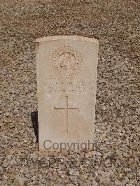 Taveta Military Cemetery - Van-Rhyn, M C B